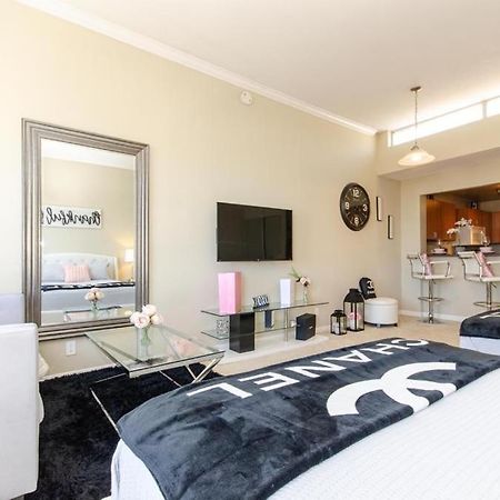 Loft Apartments At Hollywood Free Parking Close To Studios Universal Los Angeles Kültér fotó